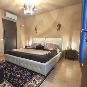 Romeo House 3*, Verona Italia